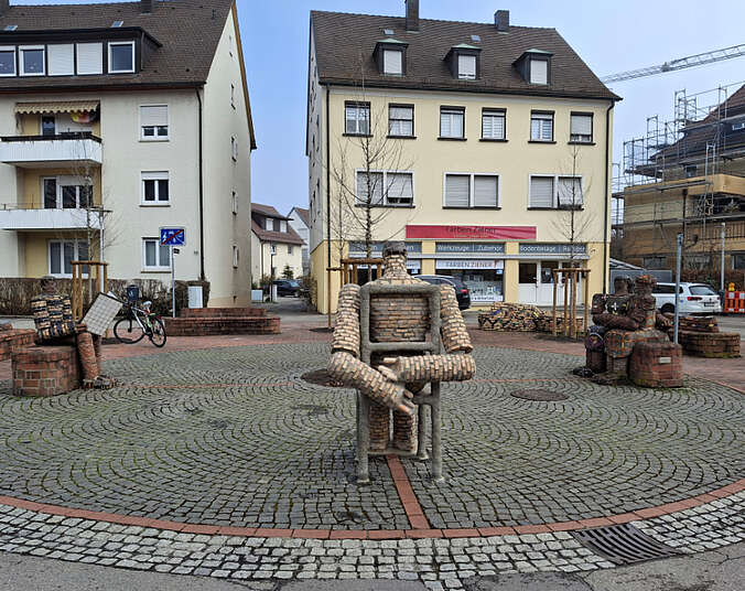 Figuren auf dem Fridolin-Endraß-Platz