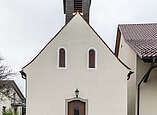 Die Kapelle Mariä Heimsuchung in Friedrichshafen-Raderach wurde entsprechend denkmalschutzrechtlicher Vorgaben saniert. (Bild: Guido Kasper)