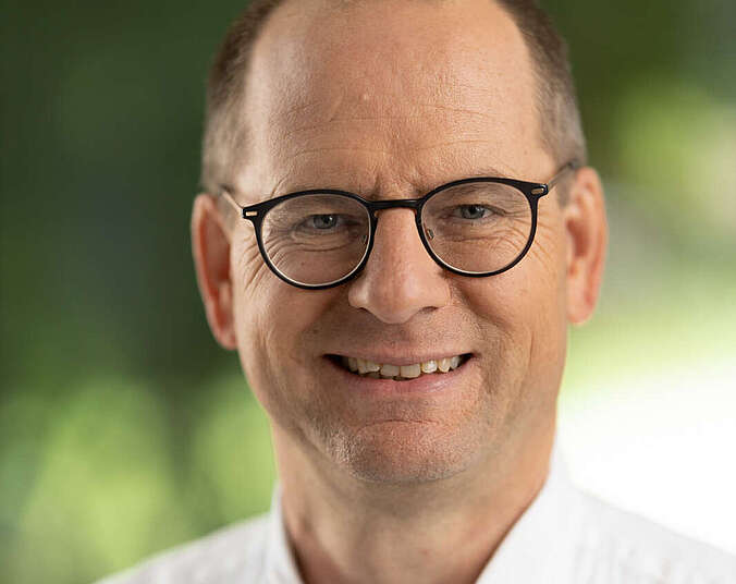 Porträtfoto Rainhard Friedel